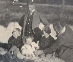 Heinr.Niedermeyer family about 1930